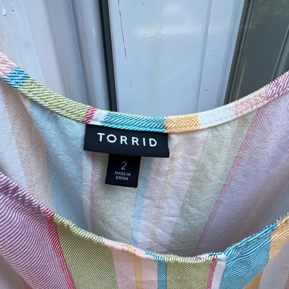 Torrid Size 2 Tank Top - Picture 4 of 9